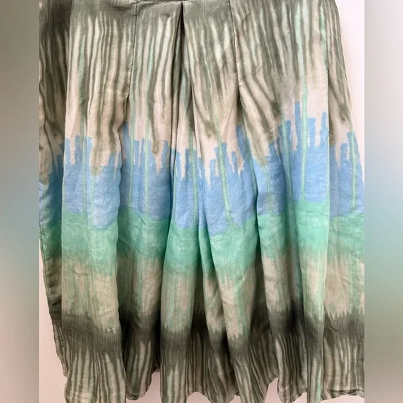 Bandolino Silk Green and Blue A-Line Pleated Skirt - Picture 4 of 11
